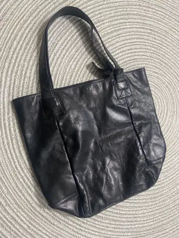 보 데셍 가죽 토트백