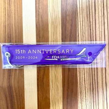 FDA 취항 15주년 플라이트 택 후지 드림 에어라인 퍼플 비행기 패턴