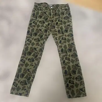 XLARGE 카모 패턴 워크 팬츠 34인치