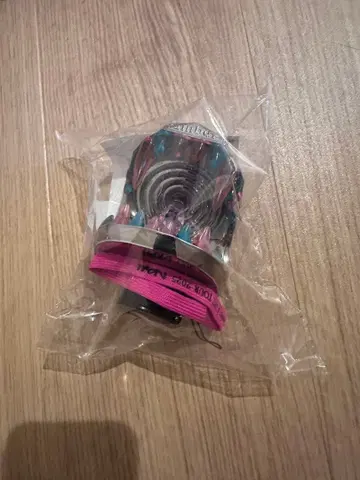 Number_i 응원봉 탑