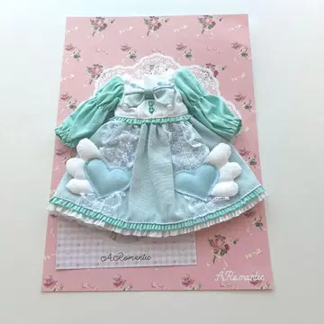 네오 브라이스 인기 작가님 작품 아웃핏 중고품