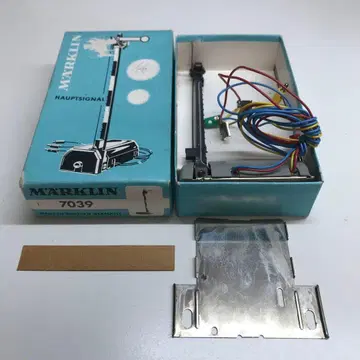메르클린 HO 7039 암목식 신호기 스트럭처 작동 확인 완료