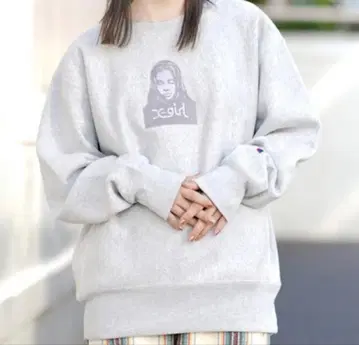 x-girl x champion 맨투맨 M 사이즈