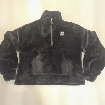 [시착만 한 상품] 마리크와 하프 지퍼 M