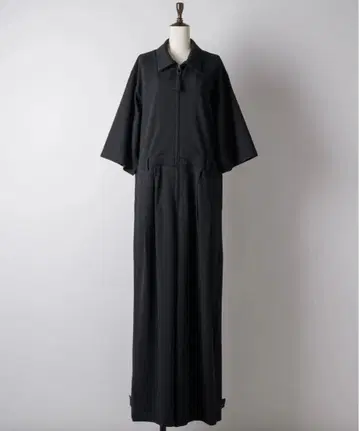 [ 인기 ] 라벨에튀드 점프수트 블랙 사이즈2