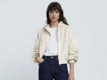 ZARA 집업 후드티 크롭 베이지 여성용 M 사이즈