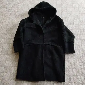 loaf 페이크 무스탕 후디드 코트 오즈모시스 osmosis