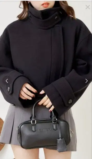 Chico 울 지퍼 스탠드 숏코트