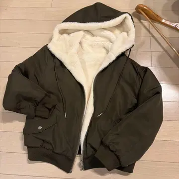 [ 새상품급 ] 리랜드트루 리버서블 보아 블루종