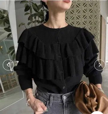 ameri 완판 택 포함 새상품 2WAY RUFFLE KNIT TOP