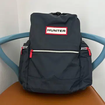 HUNTER 네이비 백팩