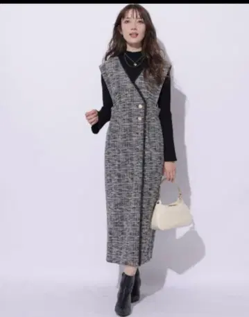 택 포함 미사용 새상품 아푸와이저 리셰 랩 트위드 점프스커트