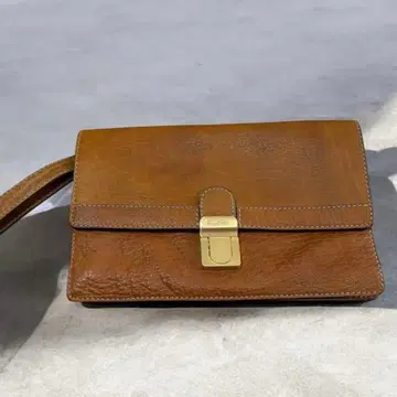 GOLD PFEIL 가죽 세컨드 백/클러치백 카멜
