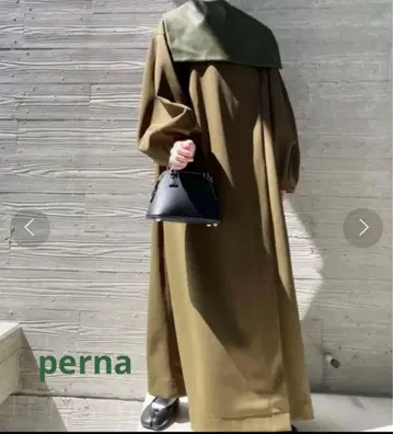perna 볼륨 소매 롱 코트 카키 완판