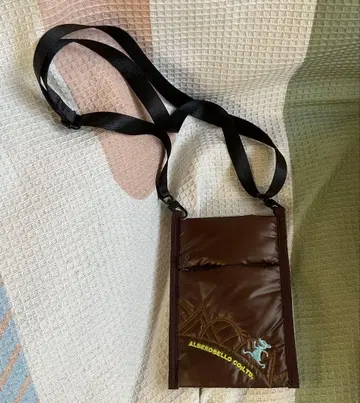 새상품 알베로베로 브라운 사코슈 스마트폰 케이스 올레볼레라