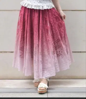 그라데 레이스 서큘러 스커트 와인