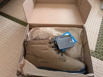 컬럼비아 사프랜드 24.5cm