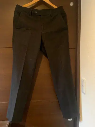 다크 그레이 슬랙스