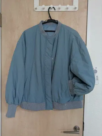 카스타네 스카이블루 봄버 자켓 여성용 MA-1