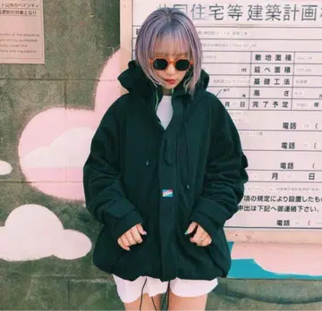 도쿄 펄 플리스 몬스터 코트