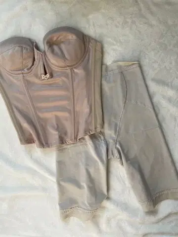 bloom 뷔스티에 거들 세트