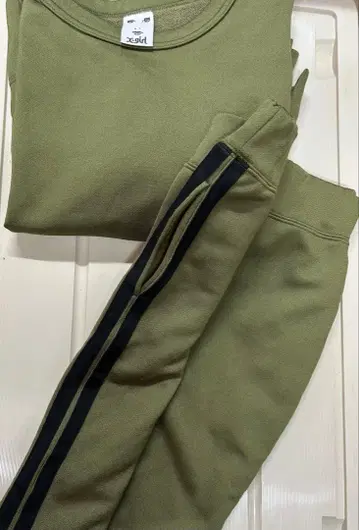 x-girl 올리브 그린 트레이닝복/맨투맨 (스커트)