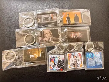 Creepy Nuts 가챠 키링 8종 세트