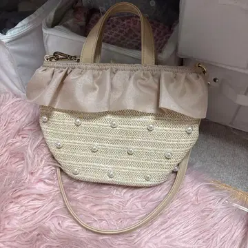 DIANA 프릴 장식 펄 장식 베이지 백