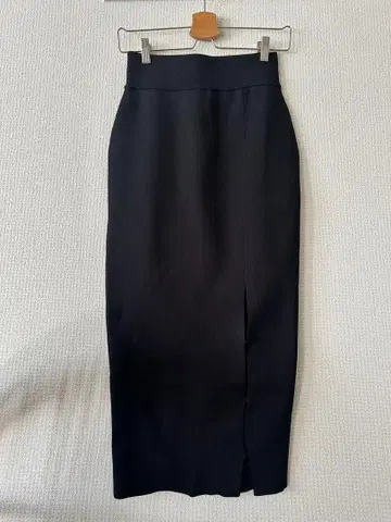 led.tokyo / 하이웨스트 스트레치 슬릿 타이트 스커트