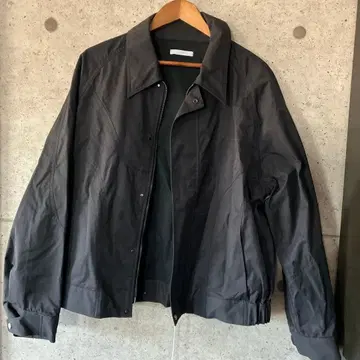 WYM C/N 쇼트 커브드 심 풀오버 차콜 새상품