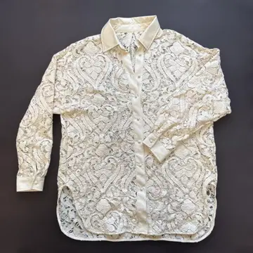 AMERI VINTAGE 블라우스 레이스 화이트 상의 인조 가죽