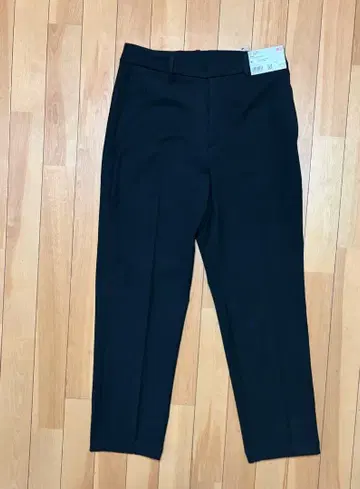 [ 미사용 새상품 ] 유니클로 WOMEN 웜 스마트 팬츠 M 이번 시즌