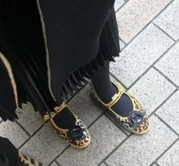 레어 Sciuscia x SIIILON 메리제인 스트랩 슈즈