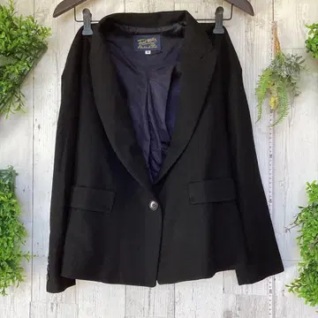 평평하게 놓음 가슴 너비 48 소매 폭 16 어깨 너비 50