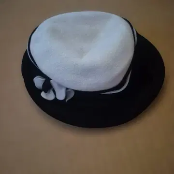 maxim 블랙 화이트 펠트 햇