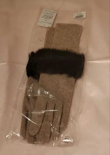 미사용품 바니스뉴욕 울 퍼 장갑