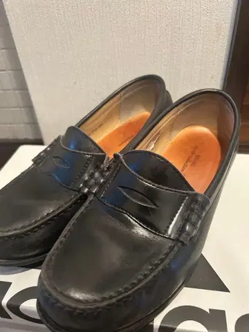 REGAL 블랙 가죽 로퍼