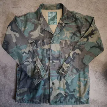 백 넘버 카모플라쥬 밀리터리 자켓 M 사이즈