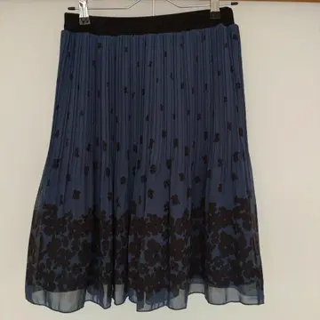 꽃무늬 플리츠 스커트 M 네이비