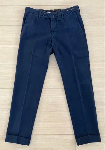 PT01 BEAMS 치노 팬츠 네이비 46