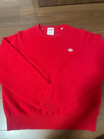 울 100% 빨간색 크루넥 스웨터 36