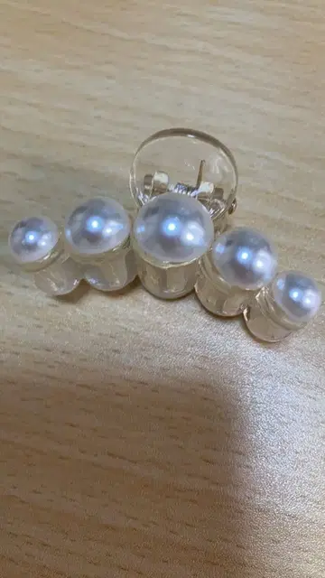 펄 장식 클리어 헤어 클립