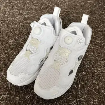 컨디션 최상 Reebok 리복 인스타펌프 퓨리 화이트 26.5cm
