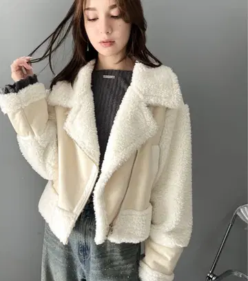 보아 라이더 자켓 크림, 베이지 색상