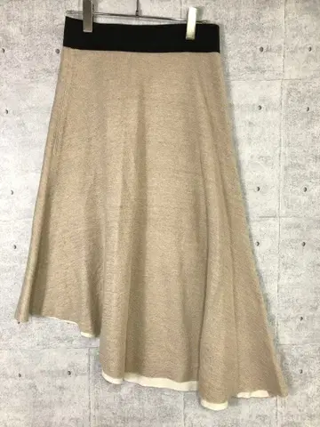 고품질 소재 심플 bassike 구제 의류 비대칭 니트 스커트