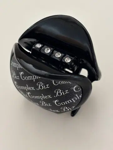 컴플렉스 비즈 헤어 클립