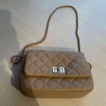 INGNI 베이지 퀼팅 숄더백