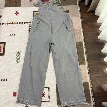 JOURNAL STANDARD 오버롤