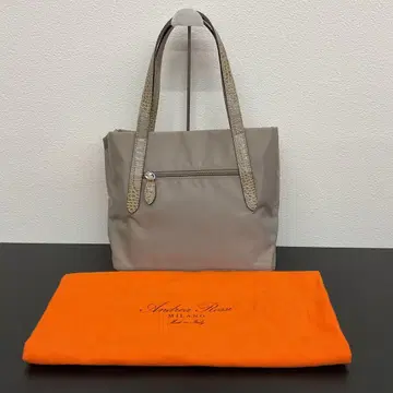 [ 새상품급 ] 안드레아 로시 나일론 핸드백 베이지