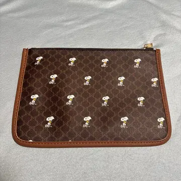 미사용 새상품 PEANUTS 스누피 클러치백 iPad mini 케이스